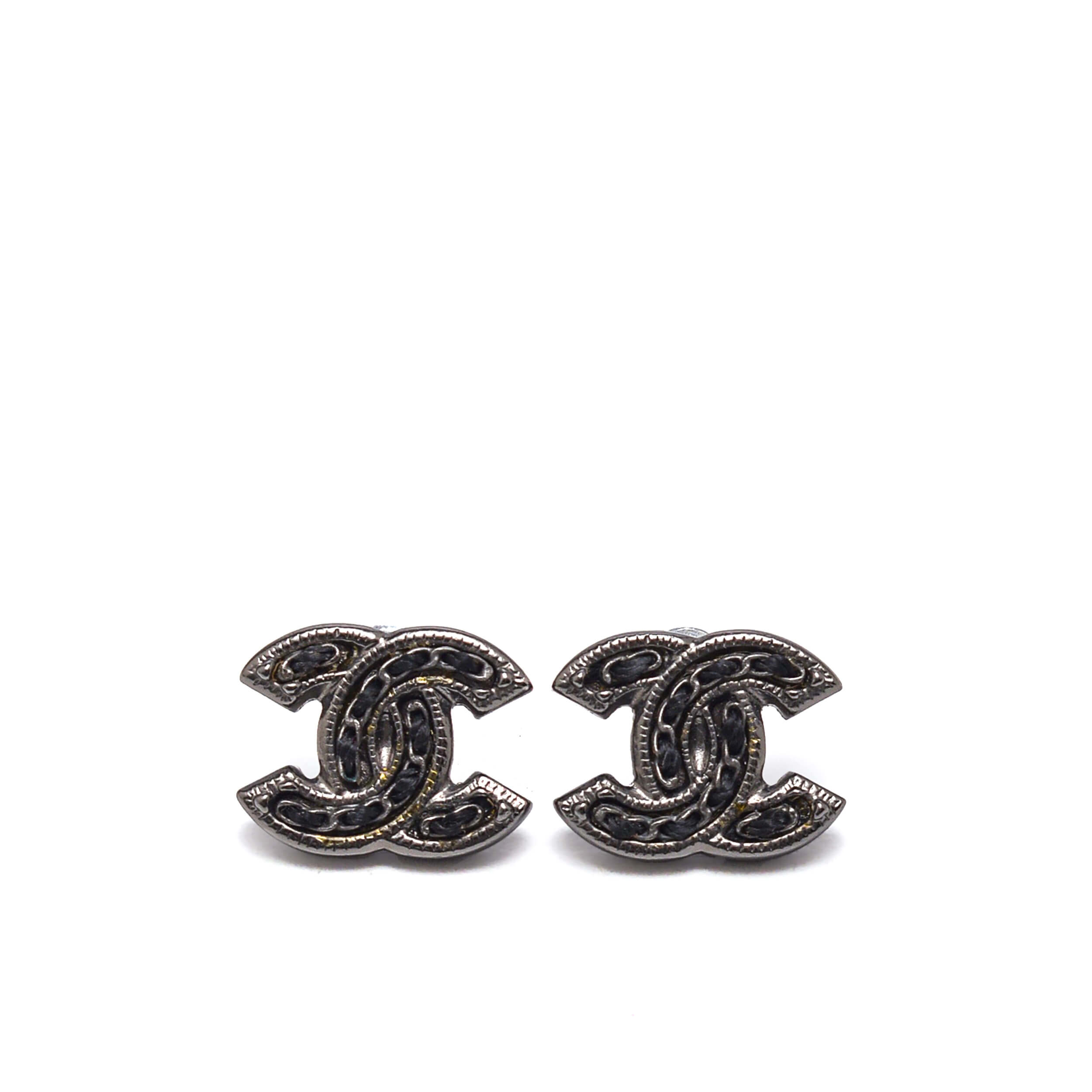 Chanel - Anthracite Black Tone CC Earrings